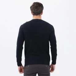 Ανδρικό πουλόβερ GANT G8030521 μαύρο 8 Ανδρικό πουλόβερ GANT G8030521 μαύρο -Πλεκτά-Ζακέτες Εκπτώσεις 1853811.0 0010 3 gant ανδρικό πουλόβερ gant g8030521 μαύρο x1000