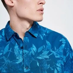 Ανδρικό κοντομάνικο πουκάμισο FUNKY BUDDHA Resort μπλε Floral -Πλεκτά-Ζακέτες Εκπτώσεις 7004585.0 0001 3 funky buddha ανδρικό κοντομάνικο πουκάμισο funky buddha resort μπλε floral x1000