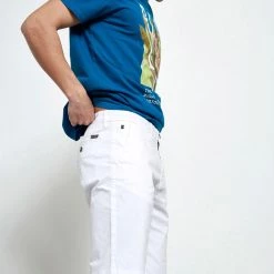 Ανδρική βερμούδα FUNKY BUDDHA λευκή -Πλεκτά-Ζακέτες Εκπτώσεις 7006780.0 0001 3 funky buddha ανδρική βερμούδα funky buddha λευκή x1000