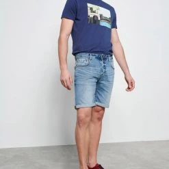 Ανδρική τζιν βερμούδα FUNKY BUDDHA ανοιχτό μπλε -Πλεκτά-Ζακέτες Εκπτώσεις 7007150.0 0001 4 funky buddha ανδρική τζιν βερμούδα funky buddha ανοιχτό μπλε x1000